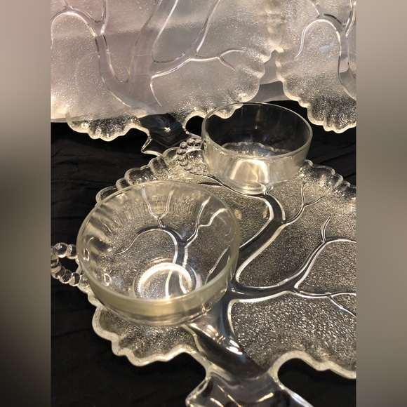 Hazel Atlas Tree of Life Luncheon Plate & Teacup Sets - Picture 7 of 11